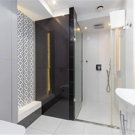 Rynek Deluxe By Bookinghost * Wrocław